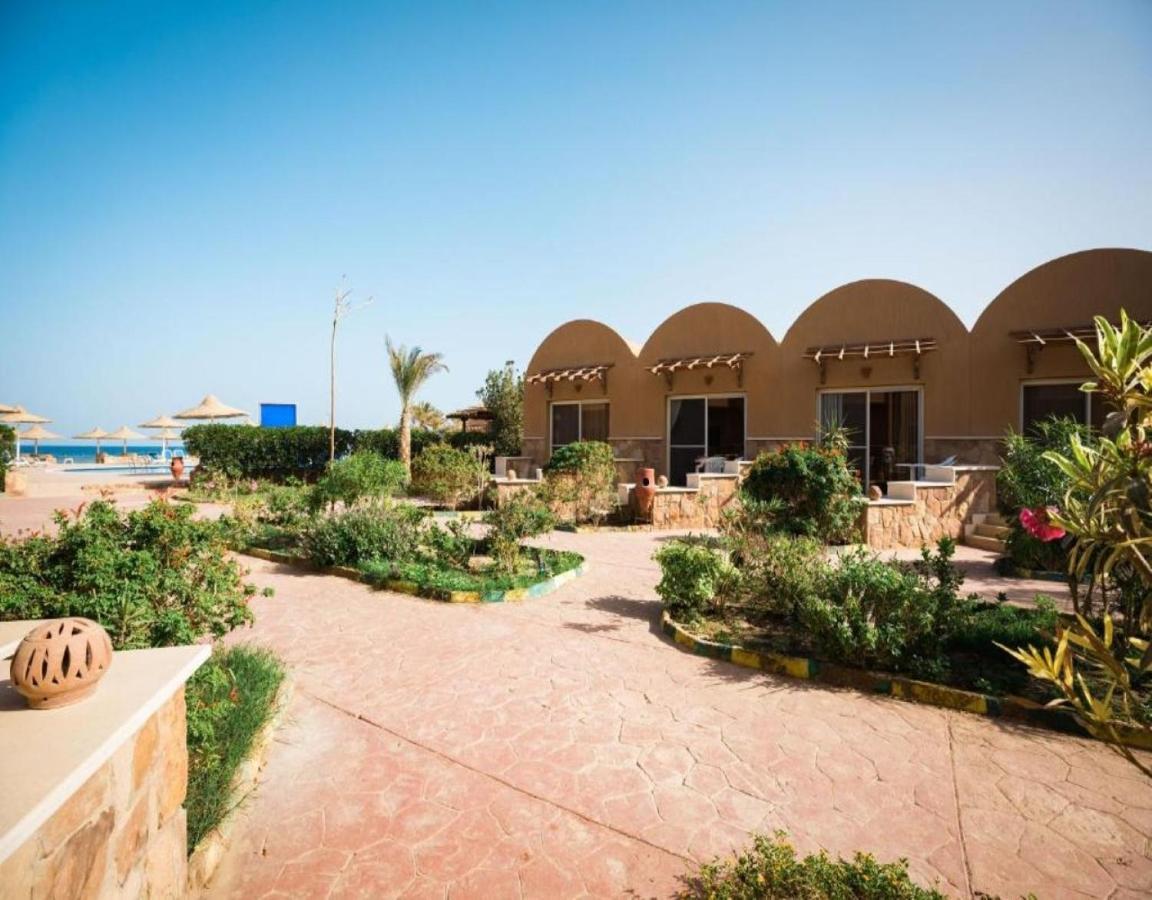 Silver Beach Resort Redsea (Adults Only) El Qoseir Exterior photo