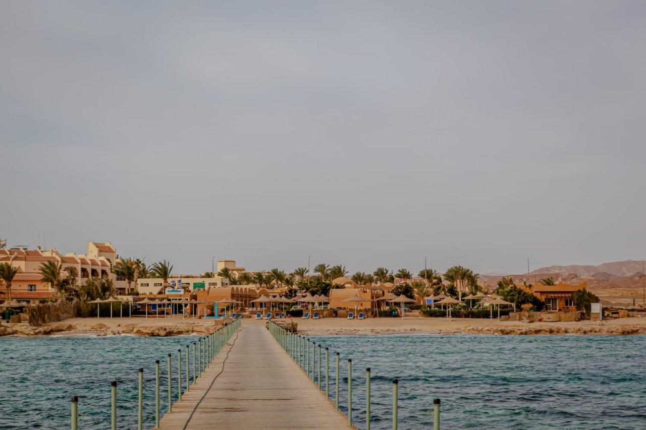 Silver Beach Resort Redsea (Adults Only) El Qoseir Exterior photo